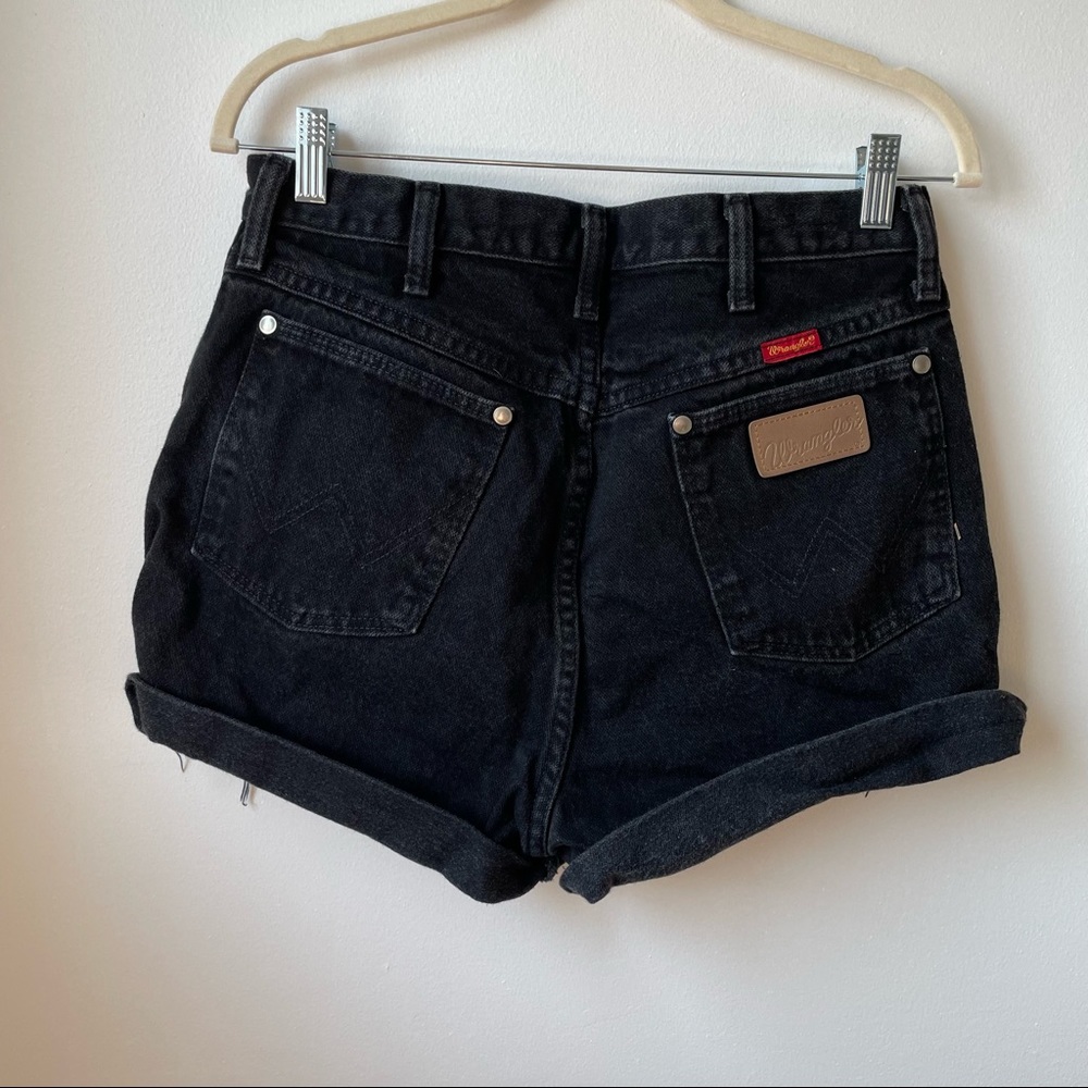 ⚜️ EUC Repurposed WRANGLER Vintage High-Rise denim cut-off shorts